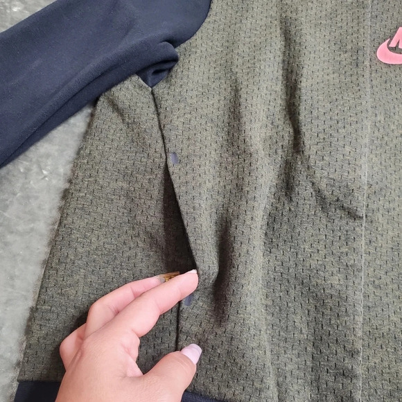 Nike Girl's Jacket - Picture 3 of 7